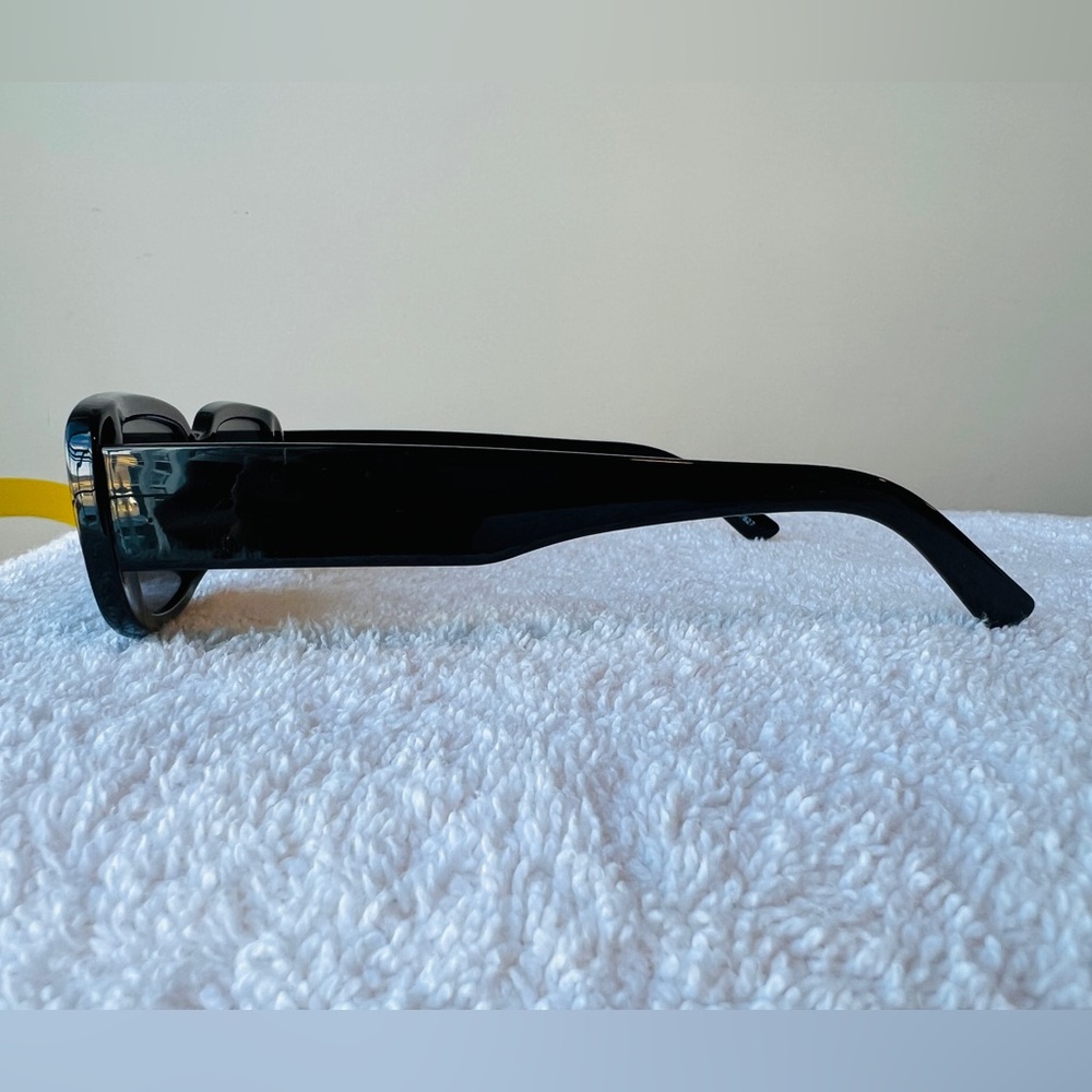 Men’s / Unisex ➡️ Two Rectangular Sunglasses - Black & Light Blue - Picture 8 of 10